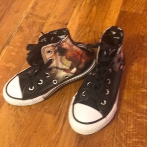 Converse Wonder Woman sneakers size 11